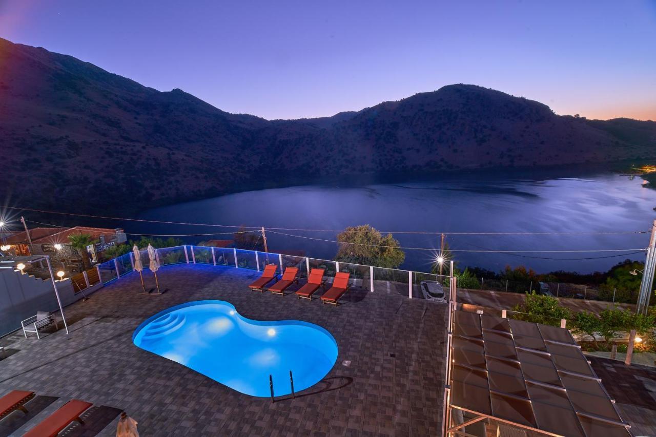 Lake View Suites Kávallos Екстериор снимка