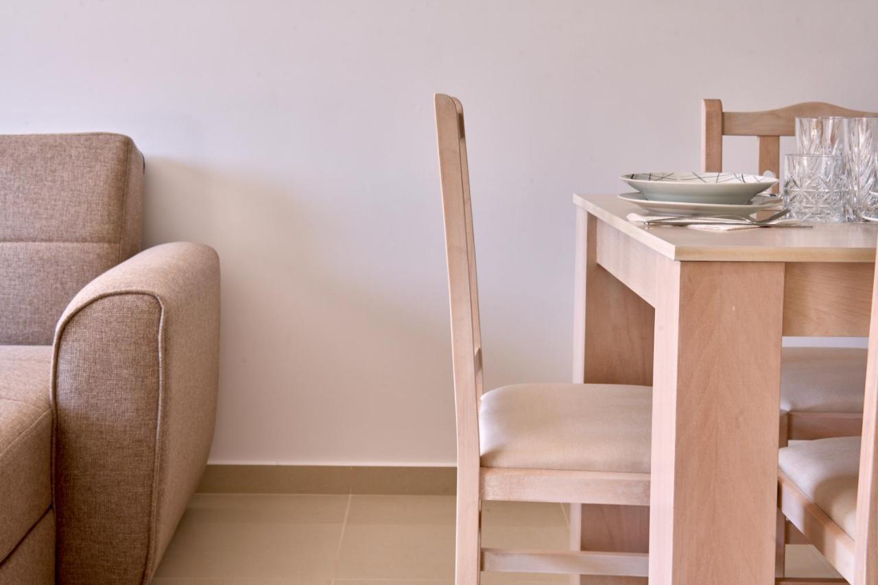 Lake View Suites Kávallos Екстериор снимка