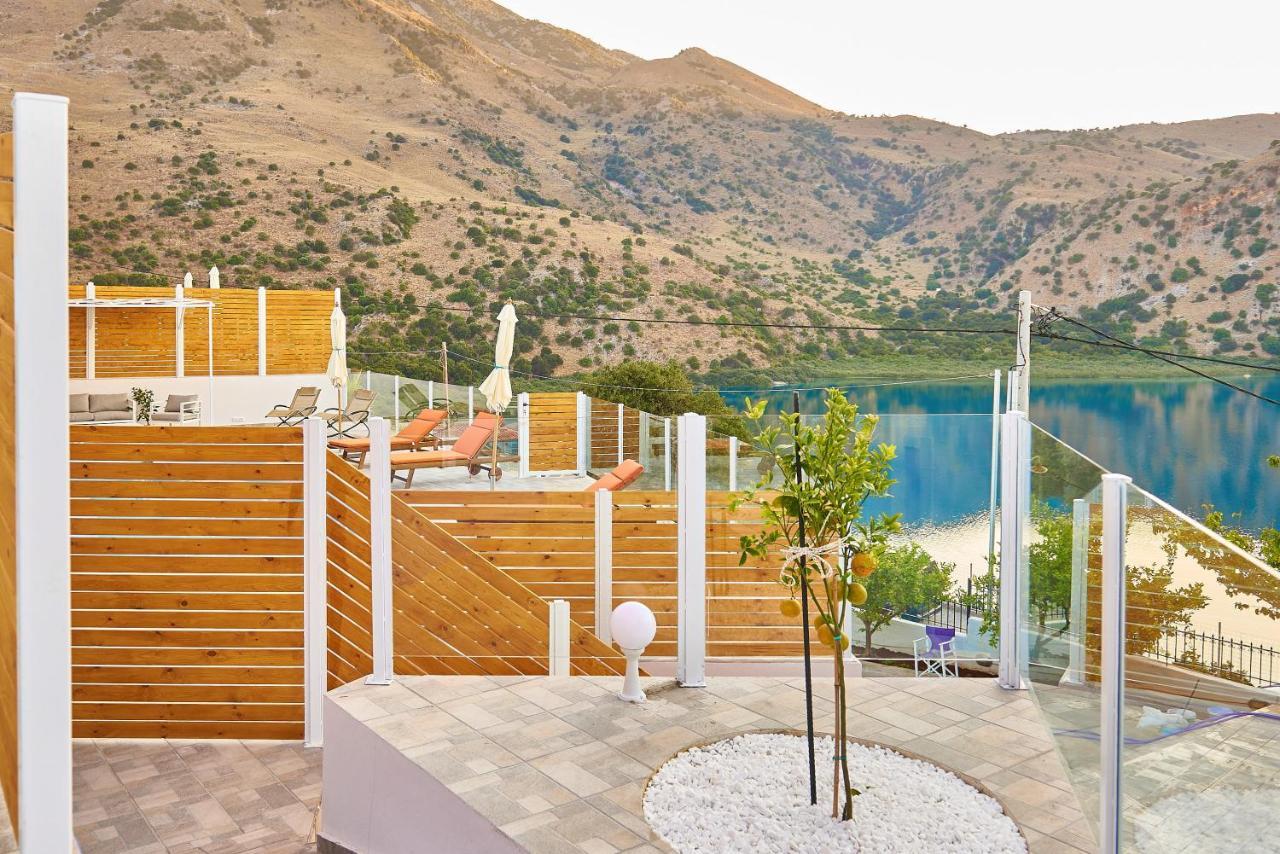 Lake View Suites Kávallos Екстериор снимка