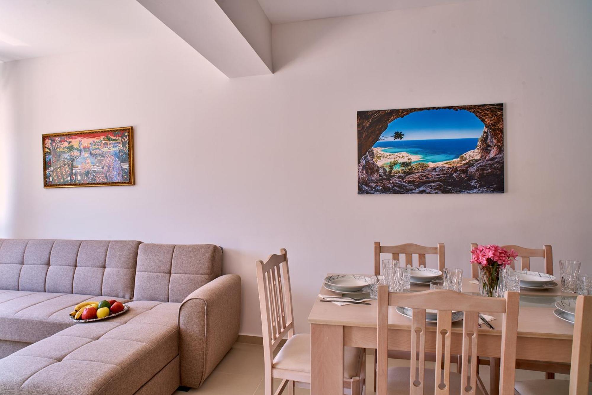 Lake View Suites Kávallos Екстериор снимка